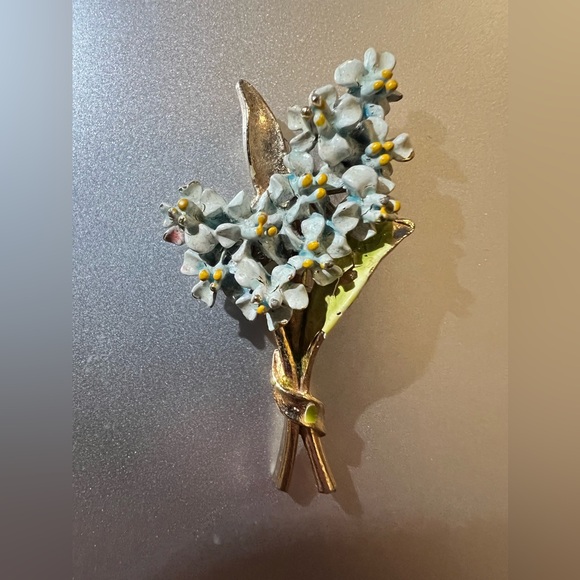 Forget me knot pin - Picture 2 of 4